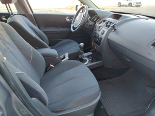 Renault Megane 2005 pocos kilómetros