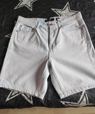 Pantalón corto vaquero Bershka azul hombre Talla L