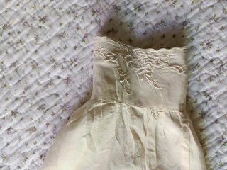 Camisa de seda vintage beige