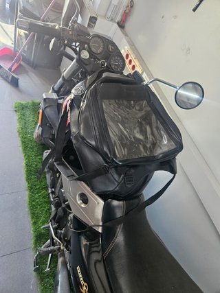Triumph Trident 900