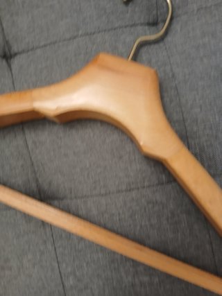 Percha Madera Vintage Original JUAN PINA