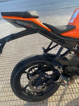 KTM RC 390 2024