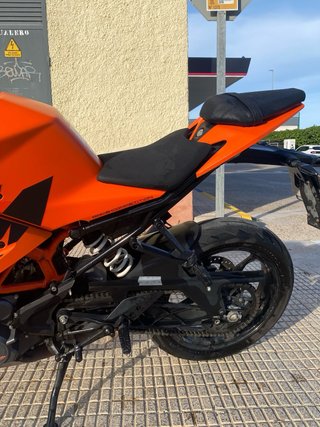 KTM RC 390 2024