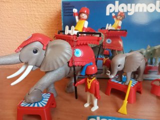 648. Playmobil elefante circo clásico 3519