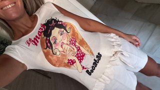 Camiseta cruda con dibujo Bocatas