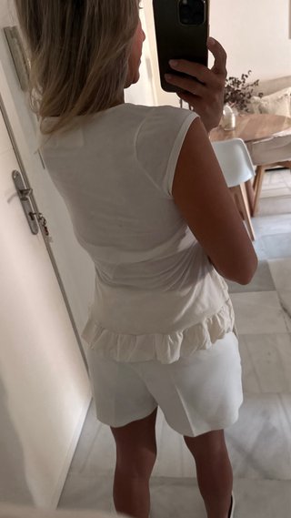 Camiseta cruda con dibujo Bocatas
