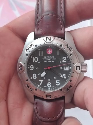 Reloj Wenger Swiss Military Negro/Plateado