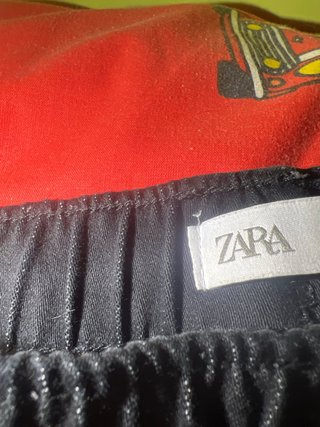 Pantalón Cargo Negro Zara