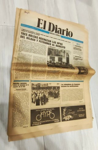 Periódicos El Correo Español 1987