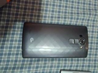 Movil LG Gris/Plata para piezas.