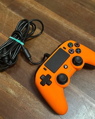 PS4 Star Wars 500GB + 2 mandos + 3 juegos + cables