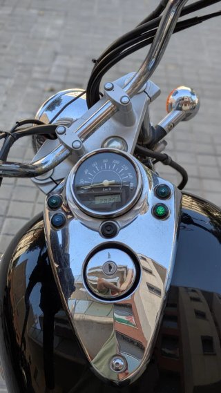 Suzuki Intruder 250cc Negra. Etiqueta C. Custom A2