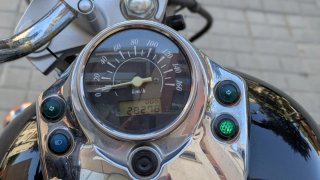 Suzuki Intruder 250cc Negra. Etiqueta C. Custom A2