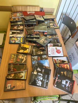 Film in dvd lotto stock di 39 dvd vari generi