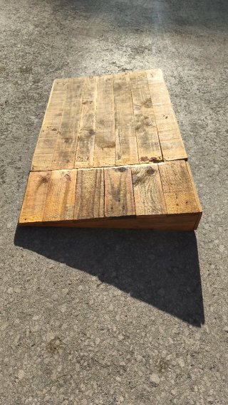 Rampa de madera para escalón