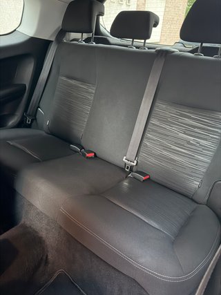 Peugeot 208 HDI