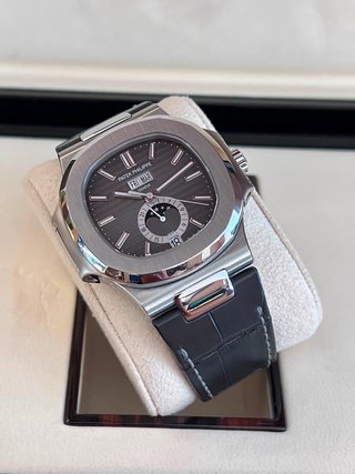 Patek Philippe 5726A Full Set 2010