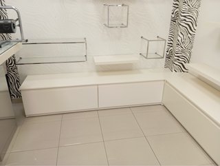 Mobiliario de tienda en perfecto estado