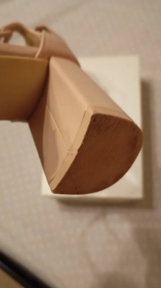 Scarpe tacco beige n.39