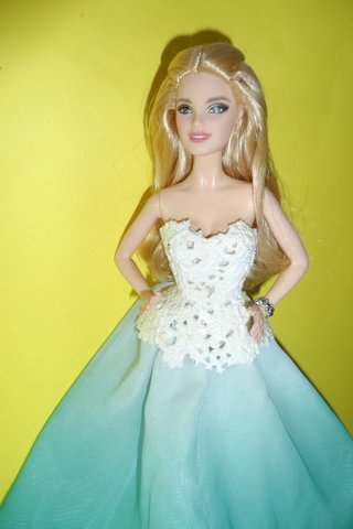 barbie happy holidays 2016 natale magia feste mode