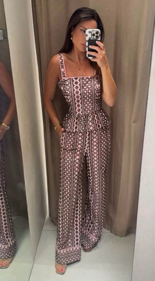 Conjunto top y pantalón bordados perforados