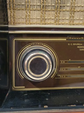 RADIO TOCADISCOS PHILIPS IBERICA HE-564-A.VINTAGE