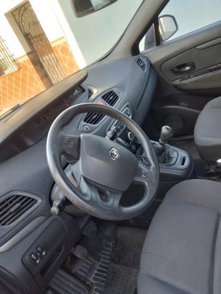 Renault Scenic 2015