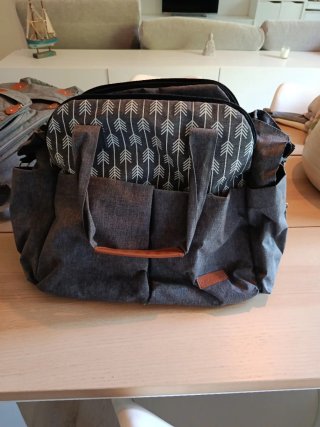 Mochila multiusos + bolso bebé + cambiador