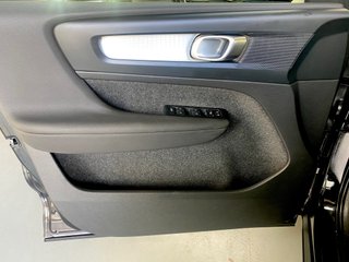 Volvo XC40 2023