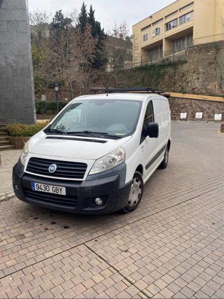 Furgoneta fiat doblo