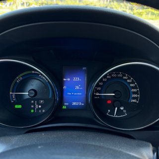 Toyota Auris Touring Sports 1.8 Hybrid Design 2017