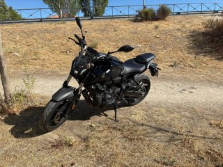 Yamaha MT07 A2 Negra