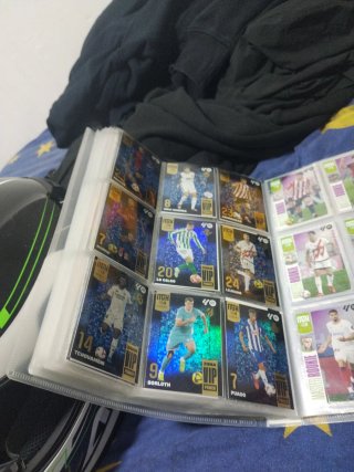 Colección de cromos Megacracks 2025/26