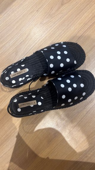 Sandalias Zara lunares