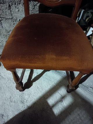 Pareja de sillas vintage de madera con bonito resp