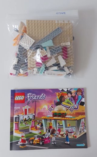 Lego Friends 41349 Cafetería de pilotos