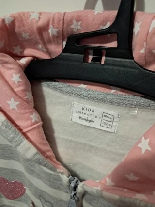 Sudadera niña gris y rosa estrellas
