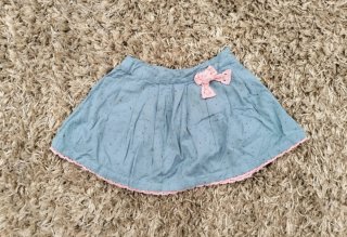 Saia infantil fofa com laço rosa