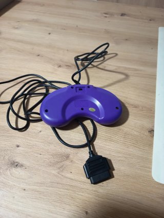 Mando Saitek Megapad II Retro