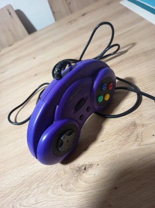 Mando Saitek Megapad II Retro