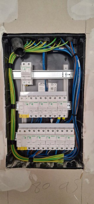 Electricista 687706047