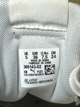 Zapatillas Puma originales, en muy buen estado.