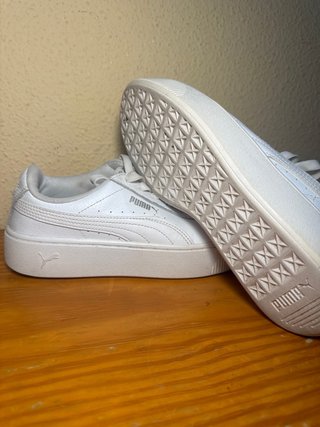 Zapatillas Puma originales, en muy buen estado.