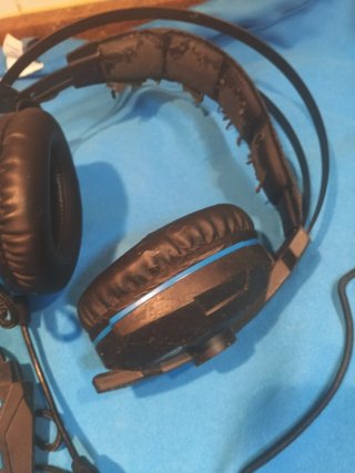 Auriculares Klim Gaming USB