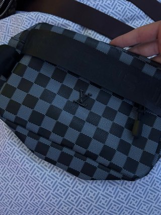 Neceser Louis Vuitton Hombre Negro Gris