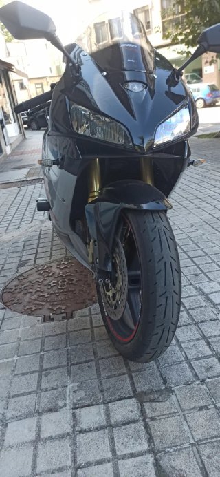 Honda CBR 600 RR 2006 Negra/Plata
