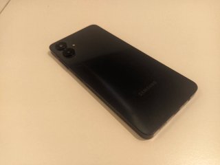 Samsung Galaxy A06