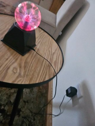 Candeeiro de Plasma Vermelho e Preto