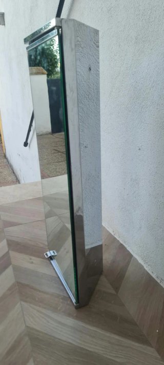 Mueble de baño Romi con espejo esquinero
