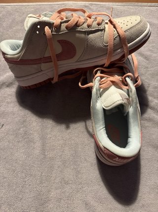 Tenis Nike Blancos y Rosas Talla 38